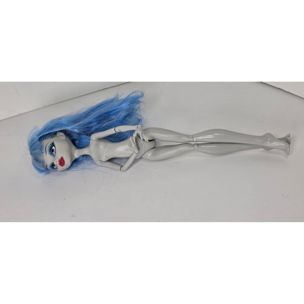 Mattel Monster High Ghoulia Yelps Grey Doll Body Blue Hair 2008 Articulated